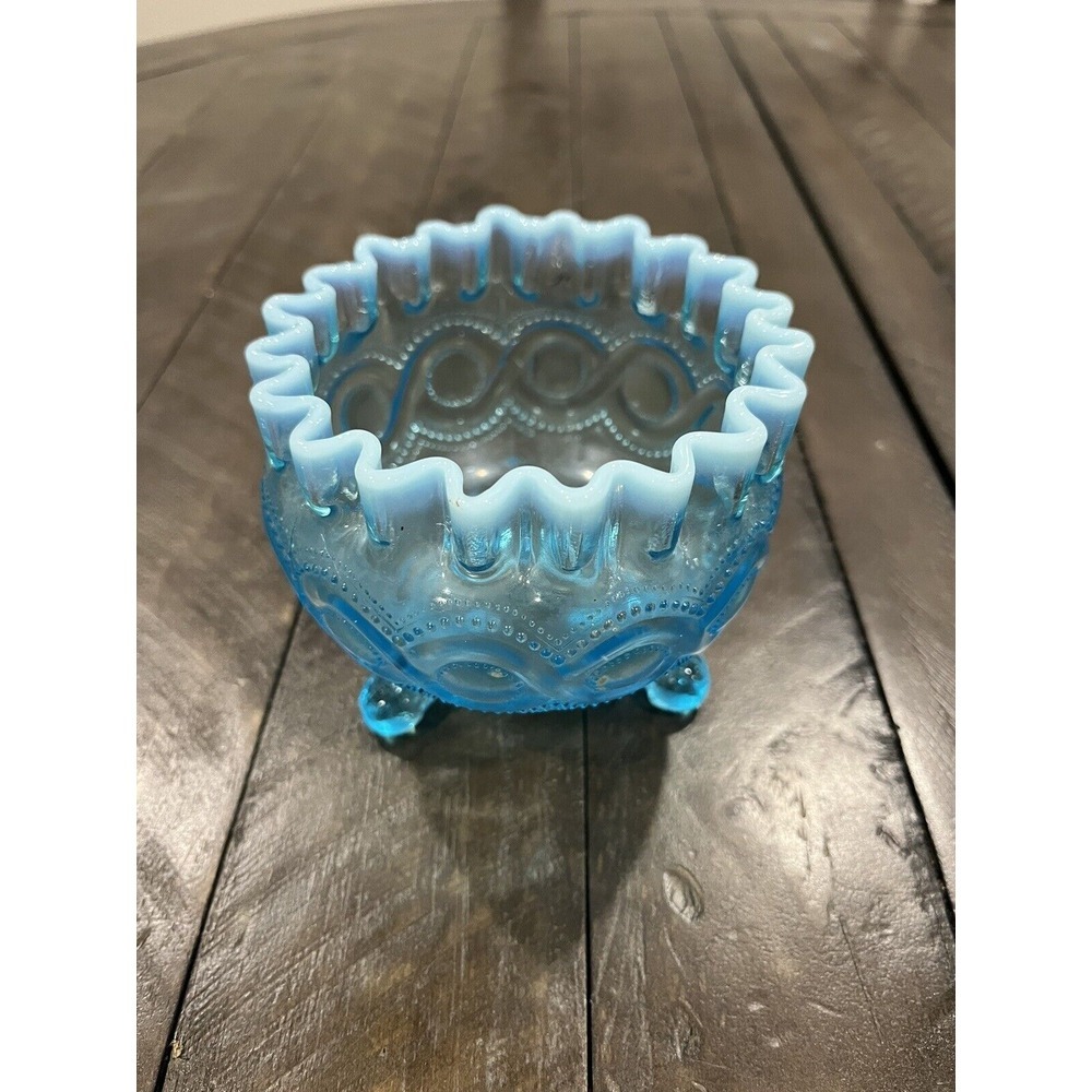 Northwood 3 Footed Glass Beaded Cable Rosebowl Light Blue Opal Crimped - Picture 2 of 6